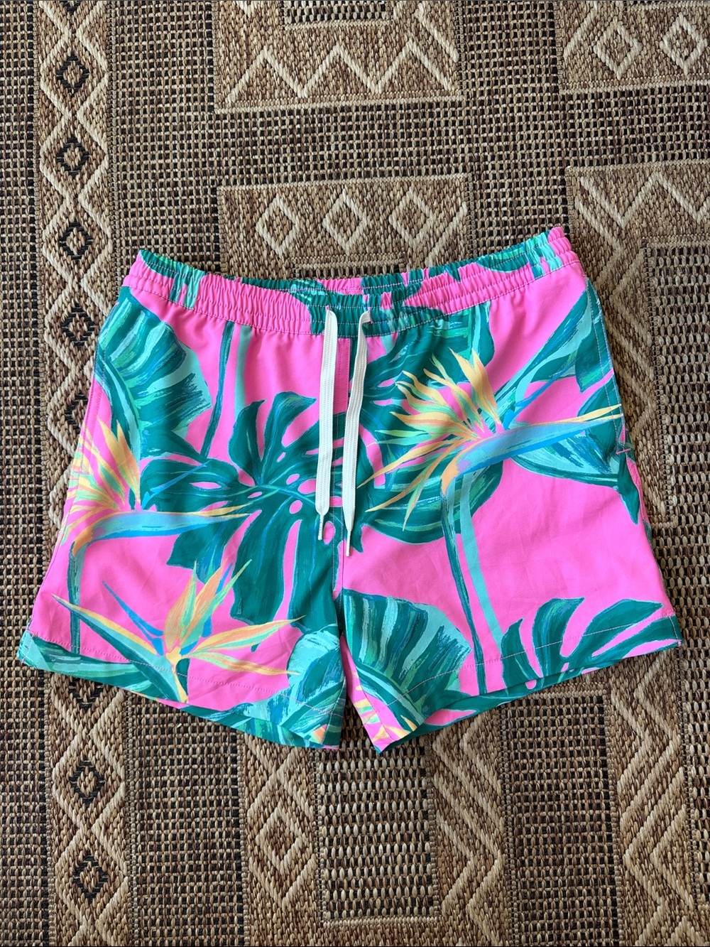 CHUBBIES Birds Of Paradise Boys Swim Trunks Size Youth Large (14/16) - Picture 1 of 5